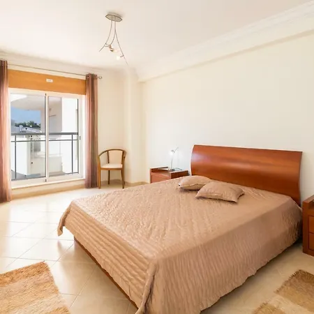 Apartment T1 Gilao *